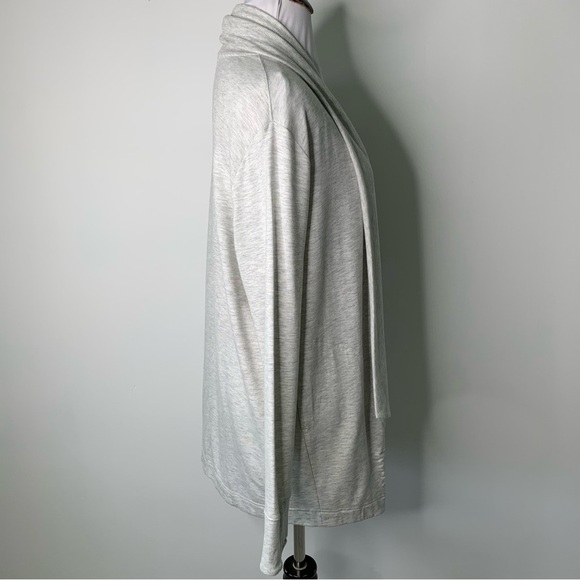 NWT Athleta Women's Gray Cardigan Sweater French Terry Tranquility Wrap Size XS - Picture 4 of 14
